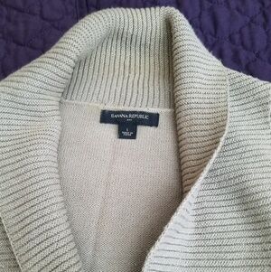 Beautiful Oatmeal/gold 3/4 sleeve sweater...